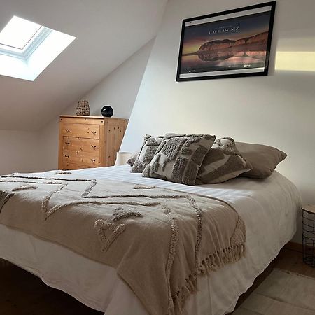 La Maison De La Terre D Opale Saint-Inglevert Extérieur photo